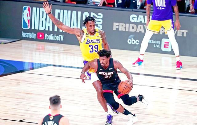 国际比赛日迈阿密热火备战NBA总决赛，临场应变细节曝光，信心回归，年轻球员得到机会的简单介绍