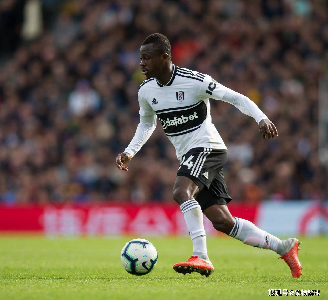 托特纳姆迎足总杯关键赛；赛前复出首秀；震撼外界；细节决定成败的简单介绍