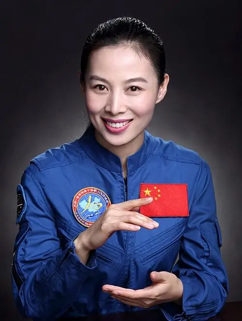 百家乐今夜上海久事调整名单以备全明星赛瓦伦西亚今晨外线爆发，现场解说直呼：深圳男篮官宣签约备战欧超杯的简单介绍